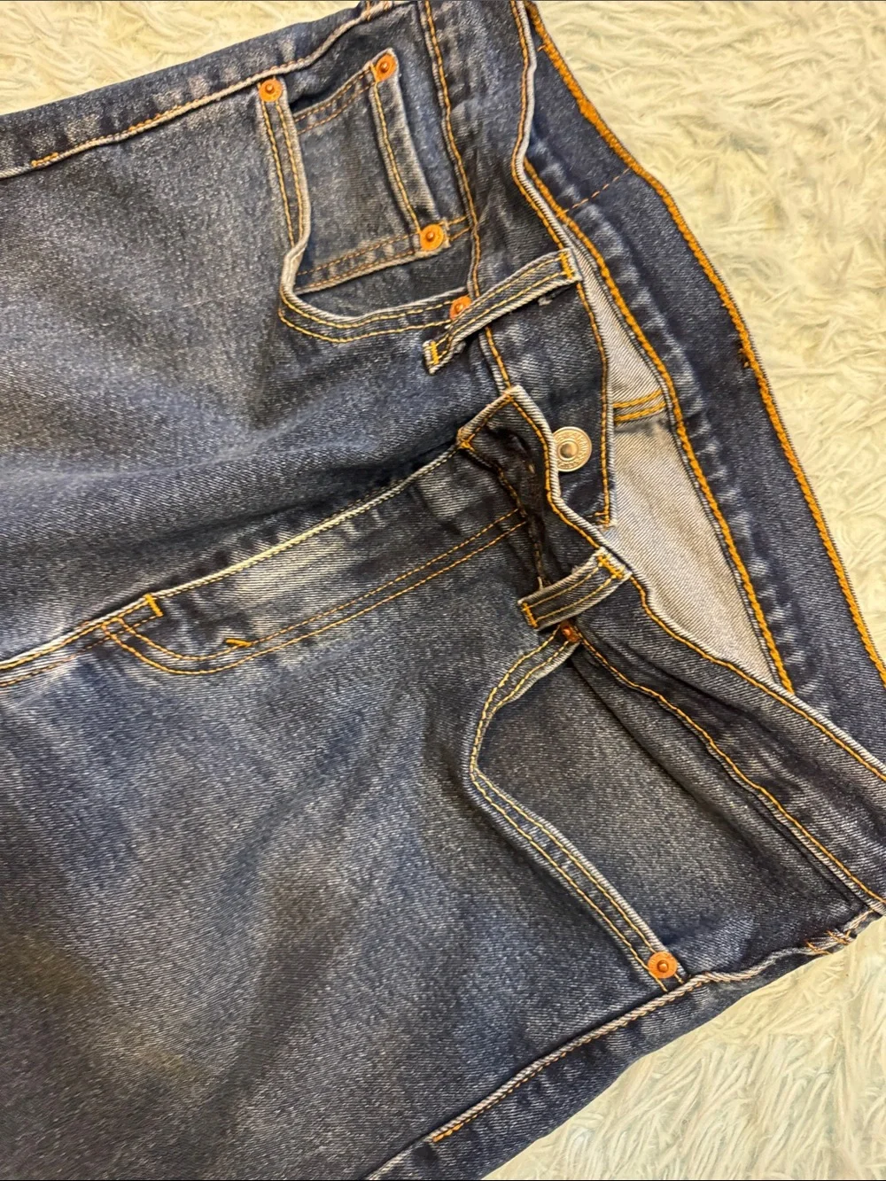 Levi's 505 Indigo Blue Straight Jeans 32x30. New